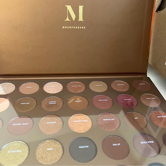 Morphe– 35G Bronze Goals Artistry Palette - Picture 7 of 7